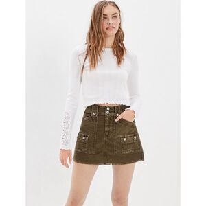 American Eagle Minimalist Preppy Army Green Corduroy Cargo Mini Skirt Size 6 💚